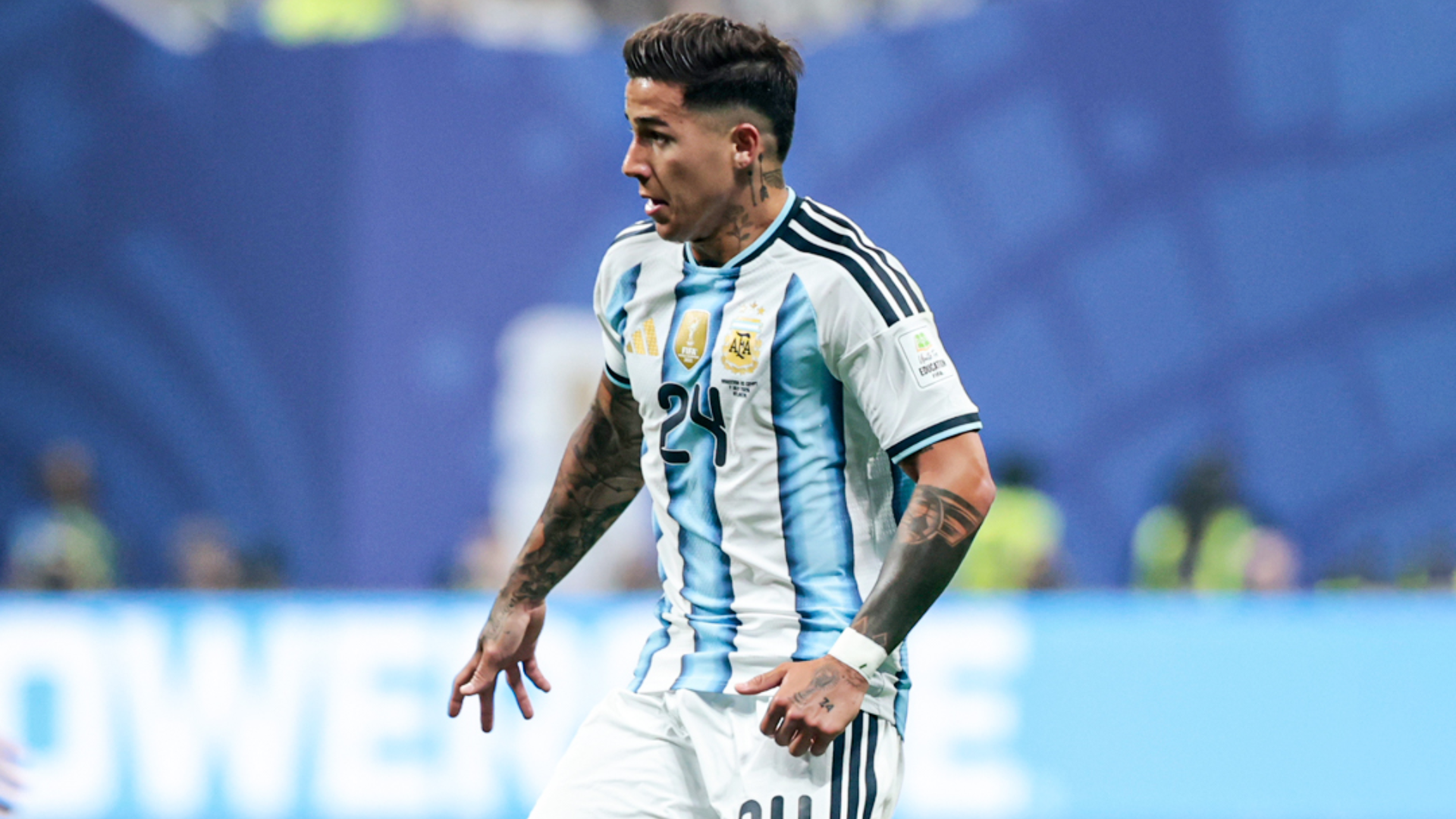 Enzo Fernández en el partido frente a Egipto